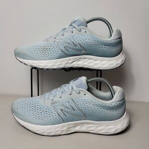 WOMENS NEW BALANCE V8 520(W520LN8)ICE BLUE RUNNING SHOES US WOMENS SIZE 9.5W
